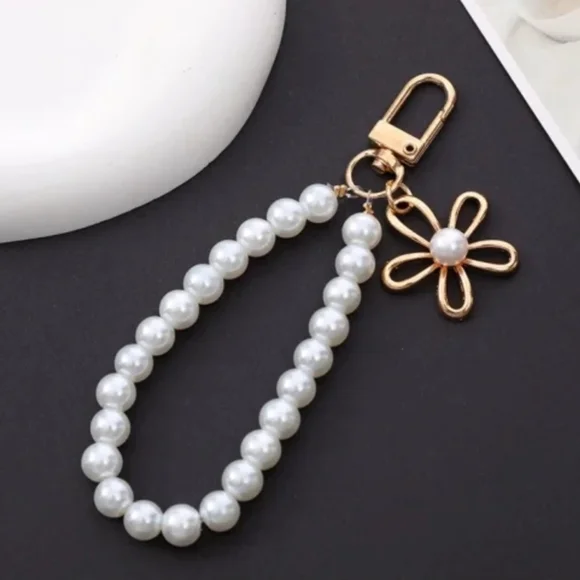 Pearl Beaded Purse Charms Five Pcs. - Picture 6 of 7